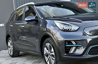 Внедорожник / Кроссовер Kia Niro 2020 в 