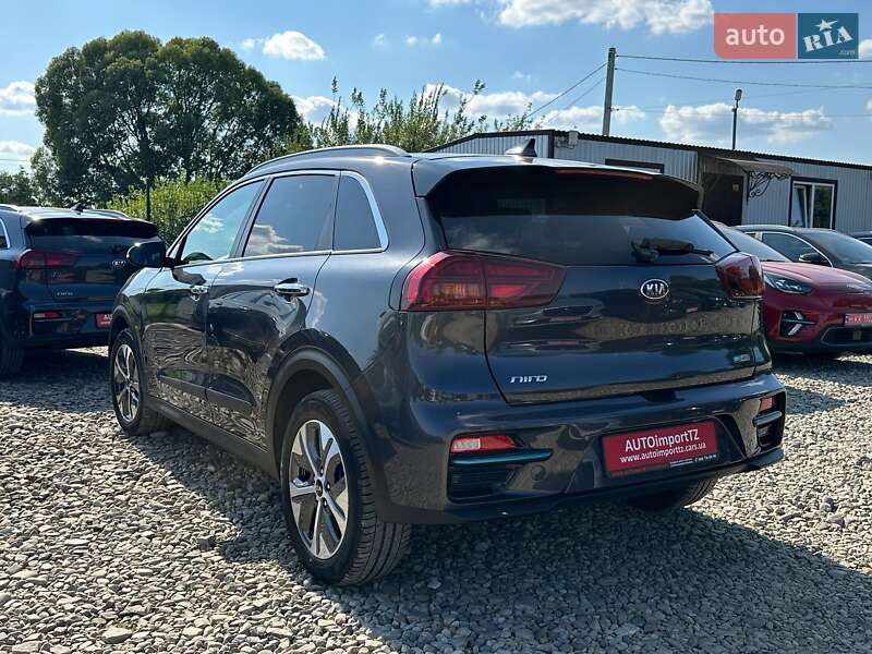 Позашляховик / Кросовер Kia Niro 2020 в Львові