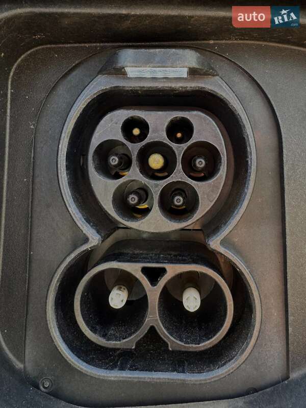 Позашляховик / Кросовер Kia Niro 2020 в Львові фото 30 Позашляховик / Кросовер Kia Niro 2020 в Львові