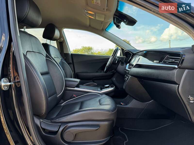Позашляховик / Кросовер Kia Niro 2020 в Львові фото 81 Позашляховик / Кросовер Kia Niro 2020 в Львові
