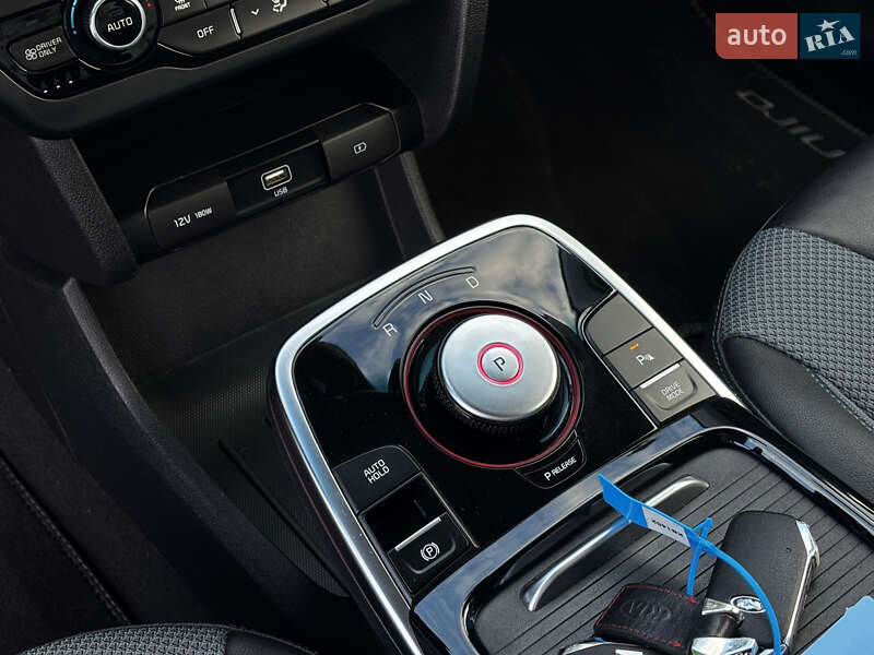 Внедорожник / Кроссовер Kia Niro 2021 в Львове