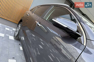 Позашляховик / Кросовер Kia Niro 2020 в  фото 10 Позашляховик / Кросовер Kia Niro 2020 в