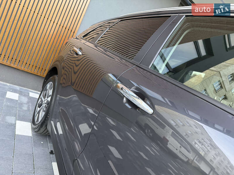 Позашляховик / Кросовер Kia Niro 2020 в Трускавці