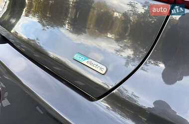 Позашляховик / Кросовер Kia Niro 2020 в  фото 42 Позашляховик / Кросовер Kia Niro 2020 в