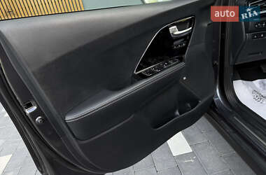 Позашляховик / Кросовер Kia Niro 2020 в  фото 47 Позашляховик / Кросовер Kia Niro 2020 в