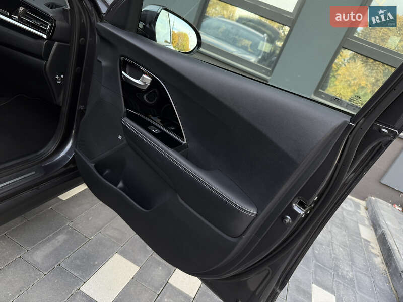 Позашляховик / Кросовер Kia Niro 2020 в Трускавці