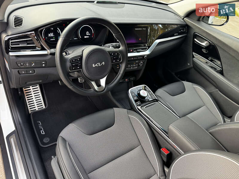 Внедорожник / Кроссовер Kia Niro 2022 в Киеве