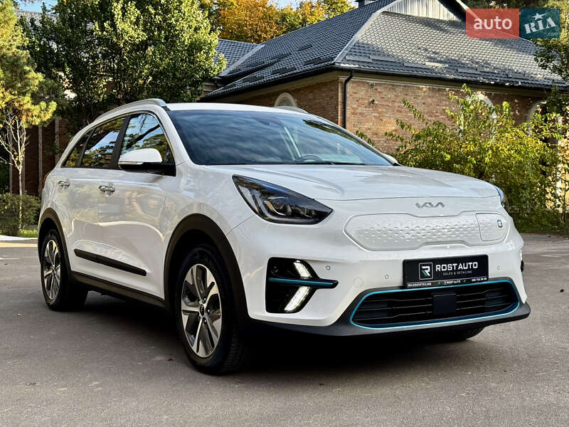 Внедорожник / Кроссовер Kia Niro 2022 в Киеве