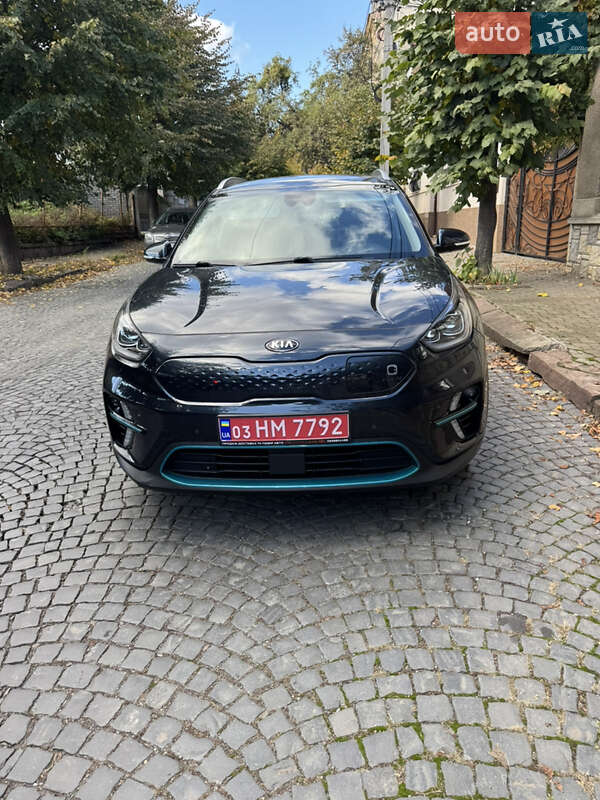 Внедорожник / Кроссовер Kia Niro 2020 в Сторожинце