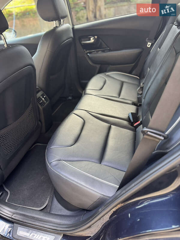 Внедорожник / Кроссовер Kia Niro 2020 в Сторожинце