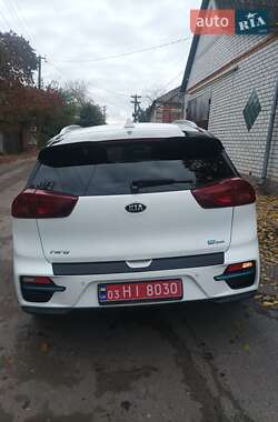 Позашляховик / Кросовер Kia Niro 2020 в 