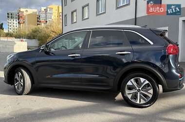 Позашляховик / Кросовер Kia Niro 2020 в  фото 8 Позашляховик / Кросовер Kia Niro 2020 в
