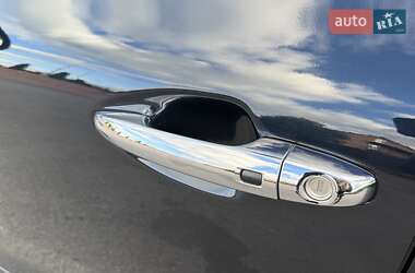 Позашляховик / Кросовер Kia Niro 2020 в  фото 18 Позашляховик / Кросовер Kia Niro 2020 в