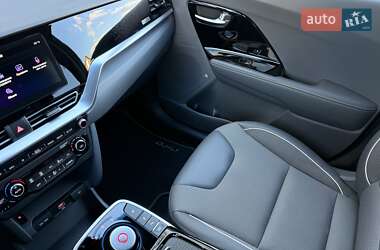 Позашляховик / Кросовер Kia Niro 2020 в  фото 31 Позашляховик / Кросовер Kia Niro 2020 в