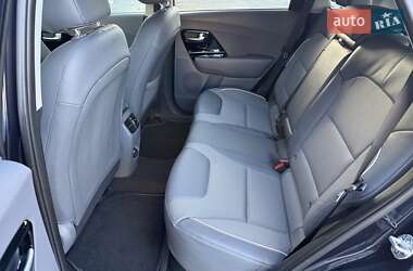 Позашляховик / Кросовер Kia Niro 2020 в  фото 39 Позашляховик / Кросовер Kia Niro 2020 в