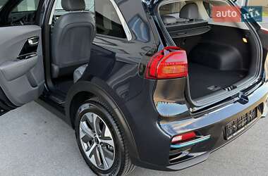 Позашляховик / Кросовер Kia Niro 2020 в  фото 51 Позашляховик / Кросовер Kia Niro 2020 в