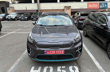 Внедорожник / Кроссовер Kia Niro 2020 в Киеве