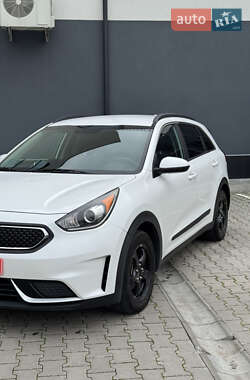 Внедорожник / Кроссовер Kia Niro 2019 в 