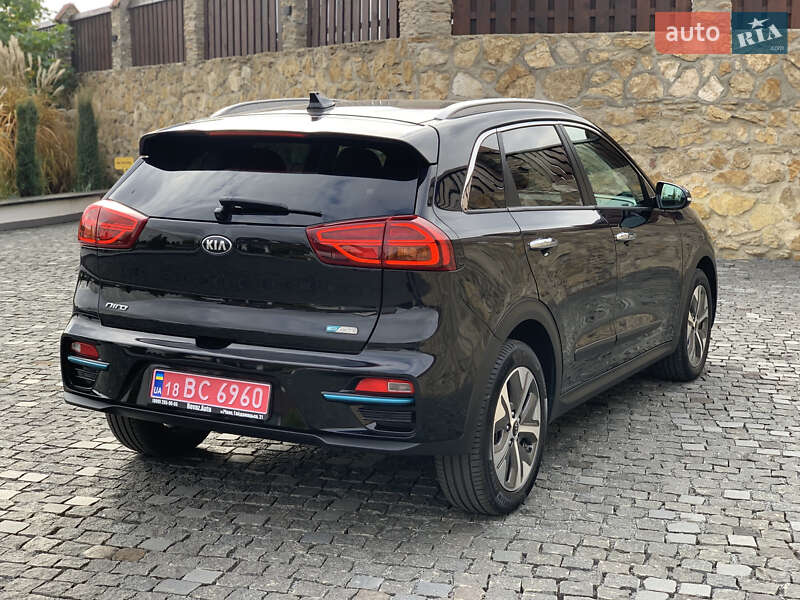 Внедорожник / Кроссовер Kia Niro 2020 в Ровно фото 11 Внедорожник / Кроссовер Kia Niro 2020 в Ровно