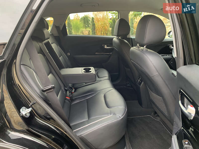 Внедорожник / Кроссовер Kia Niro 2020 в Ровно фото 48 Внедорожник / Кроссовер Kia Niro 2020 в Ровно