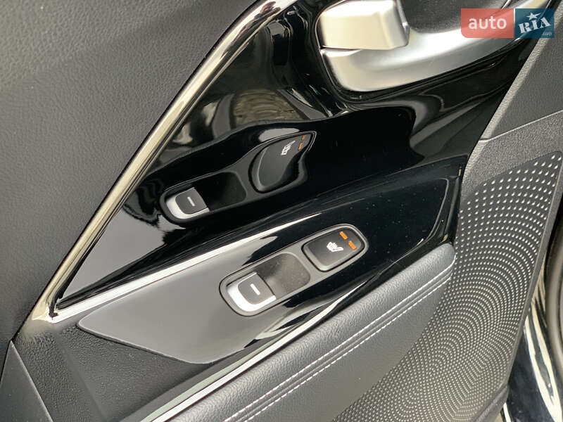Внедорожник / Кроссовер Kia Niro 2020 в Ровно фото 51 Внедорожник / Кроссовер Kia Niro 2020 в Ровно
