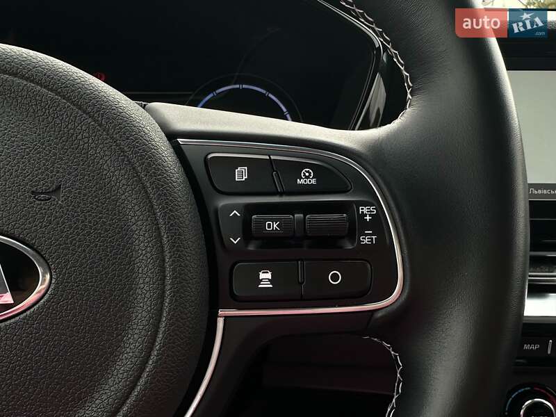 Позашляховик / Кросовер Kia Niro 2021 в Львові