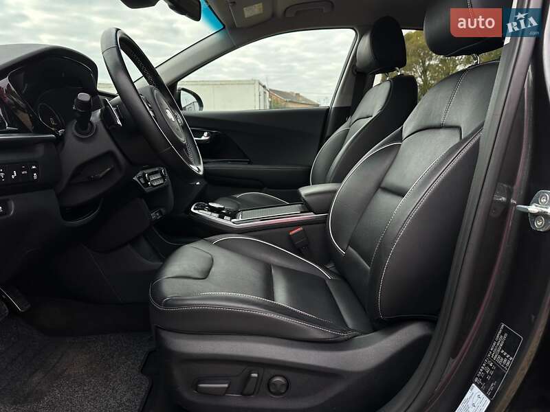 Позашляховик / Кросовер Kia Niro 2021 в Львові