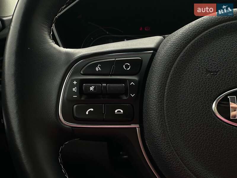 Позашляховик / Кросовер Kia Niro 2021 в Львові