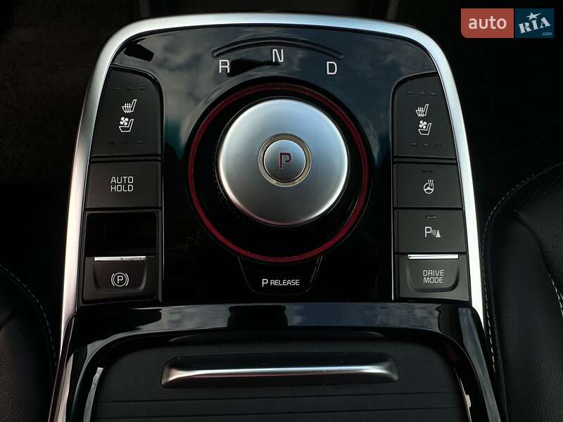 Позашляховик / Кросовер Kia Niro 2021 в Львові