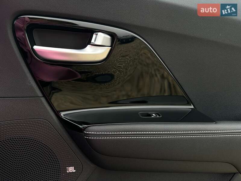 Позашляховик / Кросовер Kia Niro 2021 в Львові