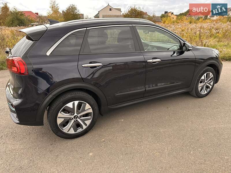 Внедорожник / Кроссовер Kia Niro 2020 в Луцке