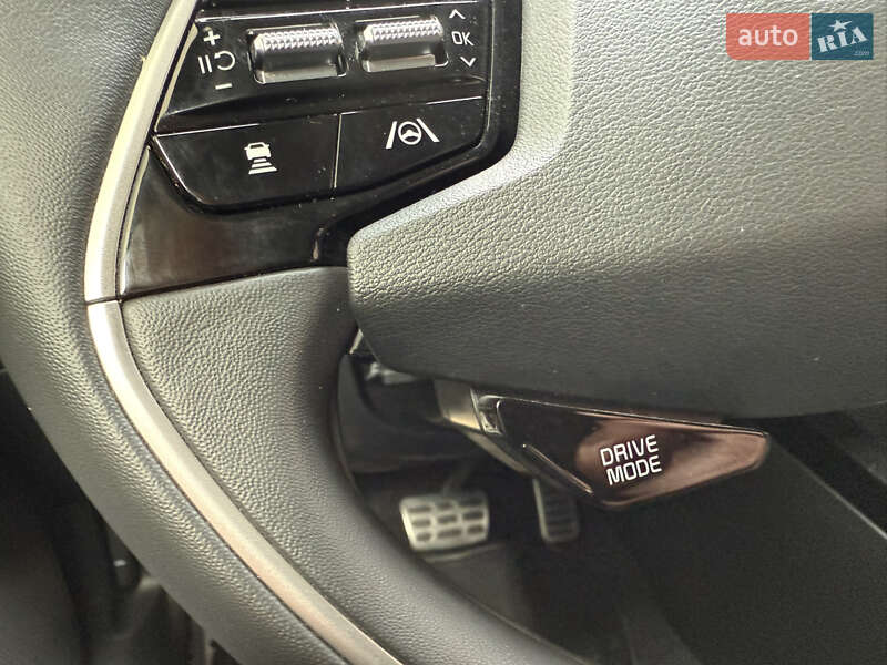 Позашляховик / Кросовер Kia Niro 2022 в Умані