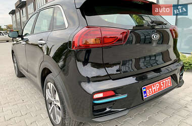 Позашляховик / Кросовер Kia Niro 2021 в 