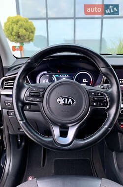 Позашляховик / Кросовер Kia Niro 2021 в 