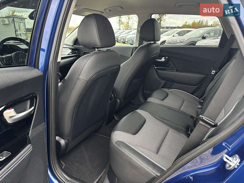 Позашляховик / Кросовер Kia Niro 2020 в Львові фото 14 Позашляховик / Кросовер Kia Niro 2020 в Львові