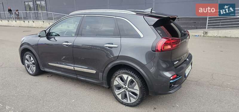Позашляховик / Кросовер Kia Niro 2021 в Києві
