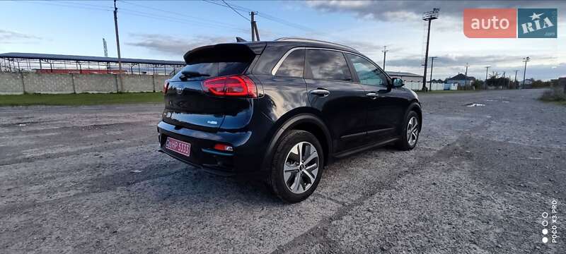 Позашляховик / Кросовер Kia Niro 2020 в Городку