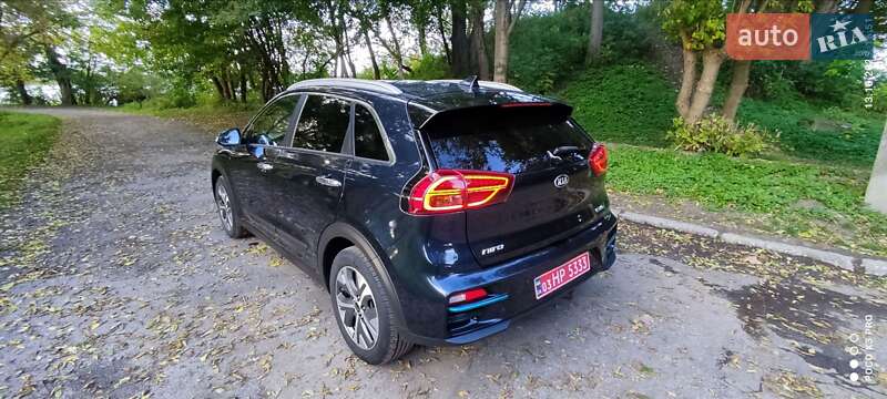 Позашляховик / Кросовер Kia Niro 2020 в Городку