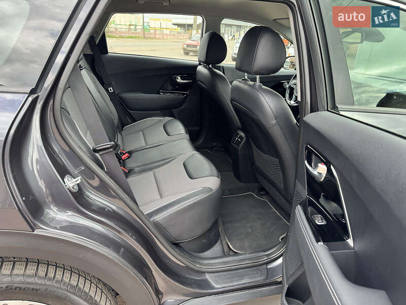 Внедорожник / Кроссовер Kia Niro 2021 в Бахмаче фото 19 Внедорожник / Кроссовер Kia Niro 2021 в Бахмаче