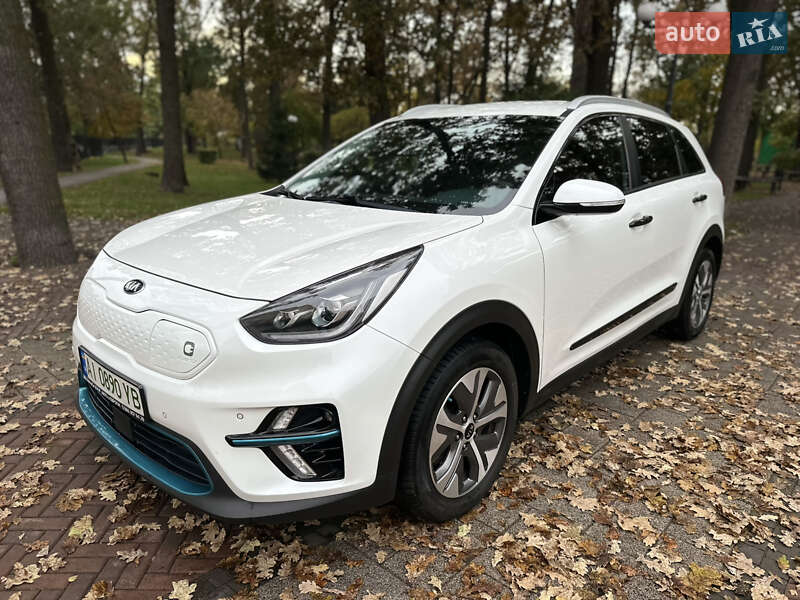Внедорожник / Кроссовер Kia Niro 2020 в Ирпене