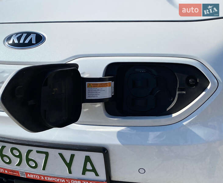 Внедорожник / Кроссовер Kia Niro 2019 в Ровно фото 14 Внедорожник / Кроссовер Kia Niro 2019 в Ровно