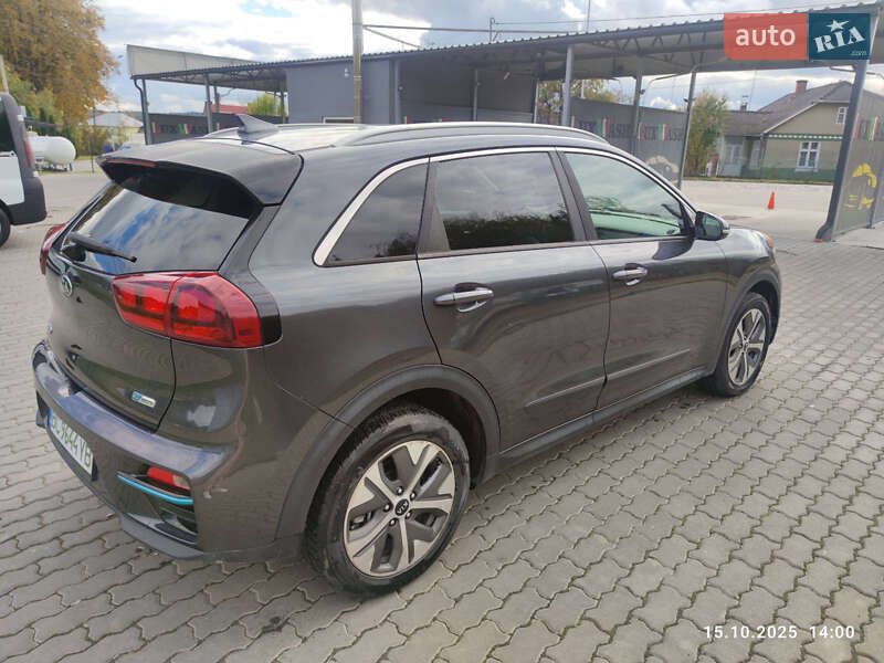 Внедорожник / Кроссовер Kia Niro 2019 в Трускавце фото 5 Внедорожник / Кроссовер Kia Niro 2019 в Трускавце