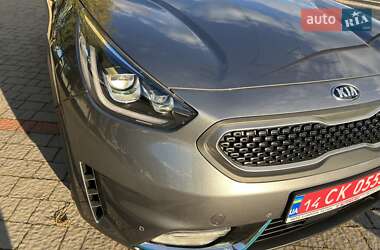 Позашляховик / Кросовер Kia Niro 2018 в  фото 4 Позашляховик / Кросовер Kia Niro 2018 в