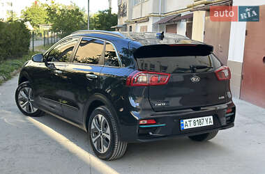 Позашляховик / Кросовер Kia Niro 2019 в 