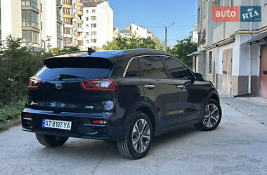 Позашляховик / Кросовер Kia Niro 2019 в 