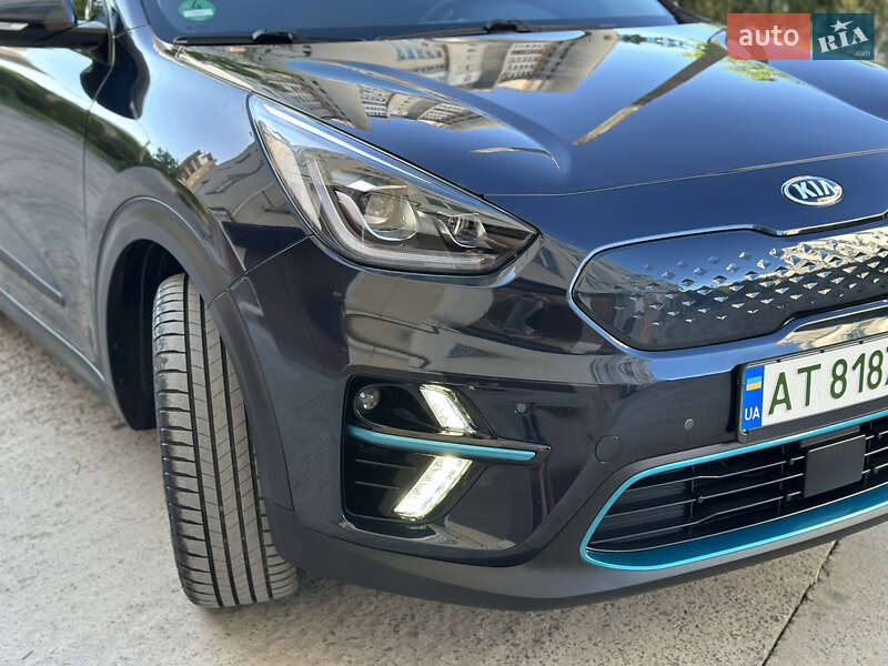 Позашляховик / Кросовер Kia Niro 2019 в Івано-Франківську