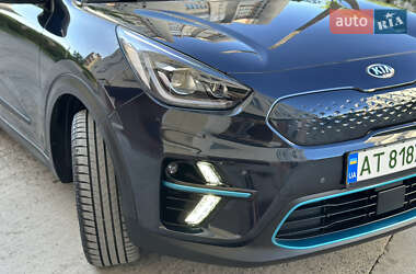 Позашляховик / Кросовер Kia Niro 2019 в 