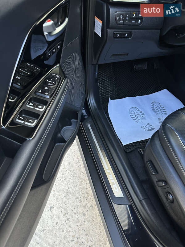 Позашляховик / Кросовер Kia Niro 2019 в Івано-Франківську