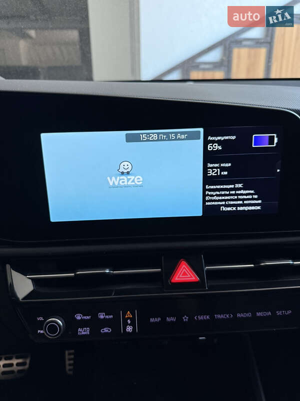 Позашляховик / Кросовер Kia Niro 2023 в Умані