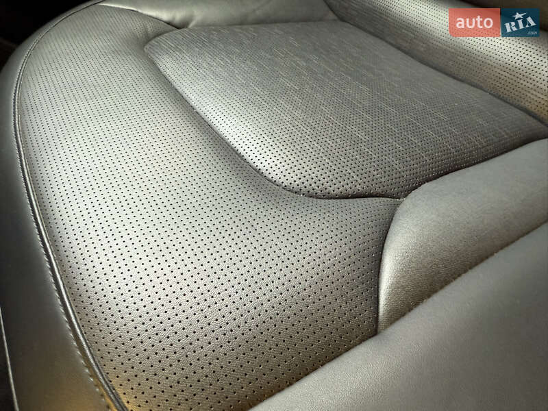 Позашляховик / Кросовер Kia Niro 2023 в Умані